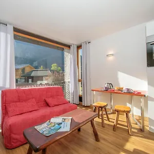  Appartement De Lognan- Les Drus 12 - Happy France