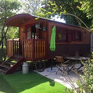 2* Camping La Roulotte Du Pylone